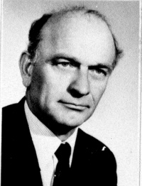 Racz Janos tanar.jpg