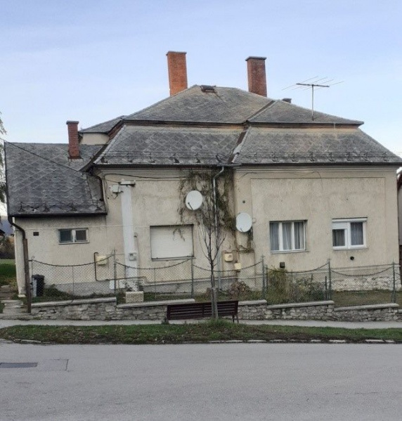 Fájl:A családi ház napjainkban.jpg