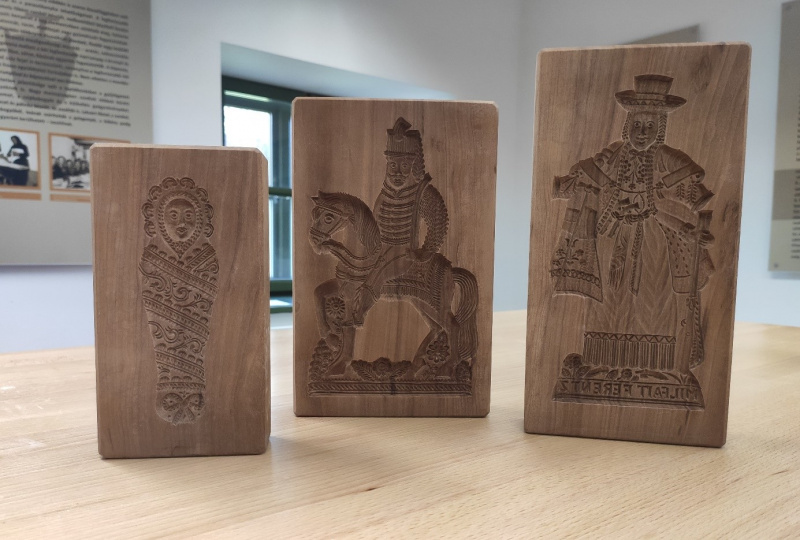 Fájl:Ütőfák a Reguly Múzeumban 2..jpg